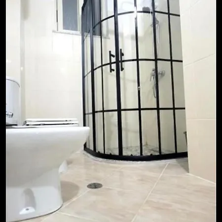 Roy Iv Apartmán *