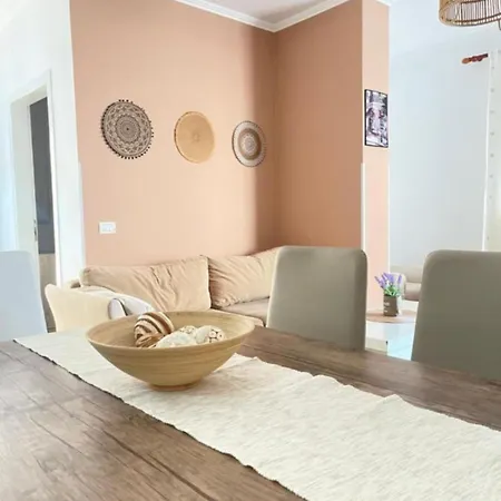 Apartment Roy Iv Durres