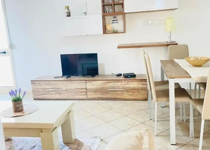 Appartamento Roy Iv Durrës